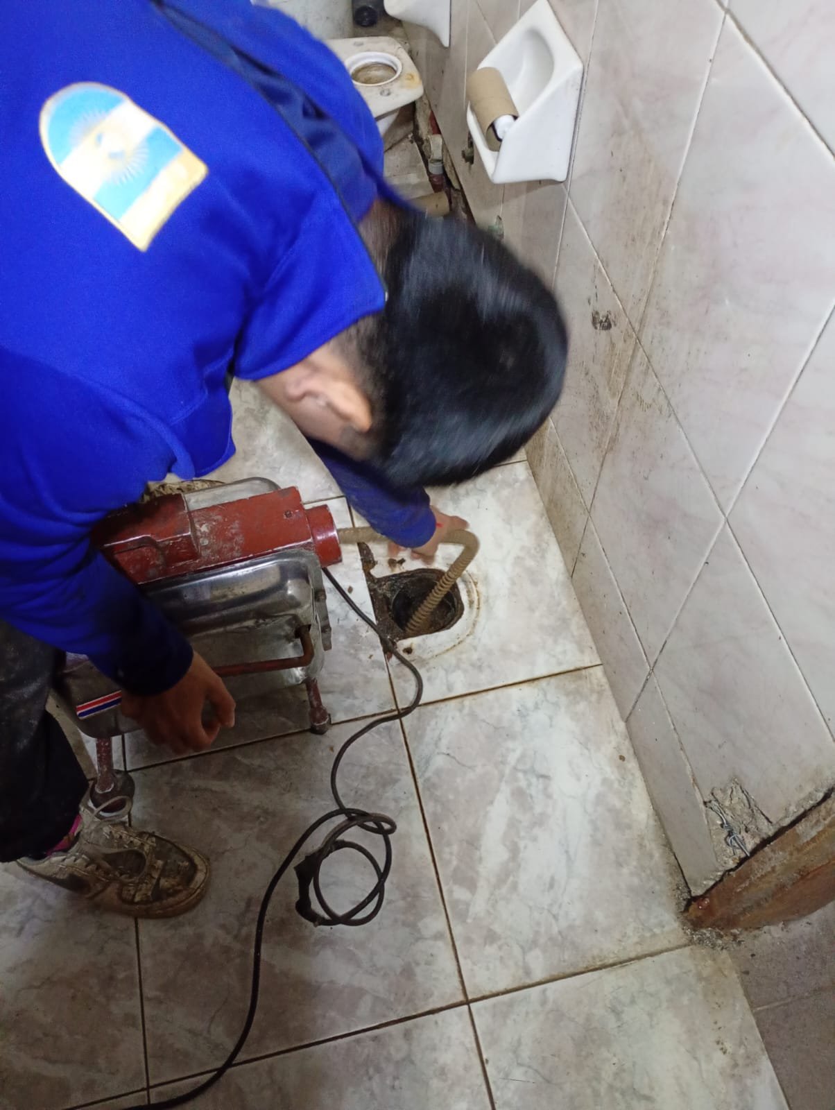 Desobstrucción de baños compartidos en San Cristóbal